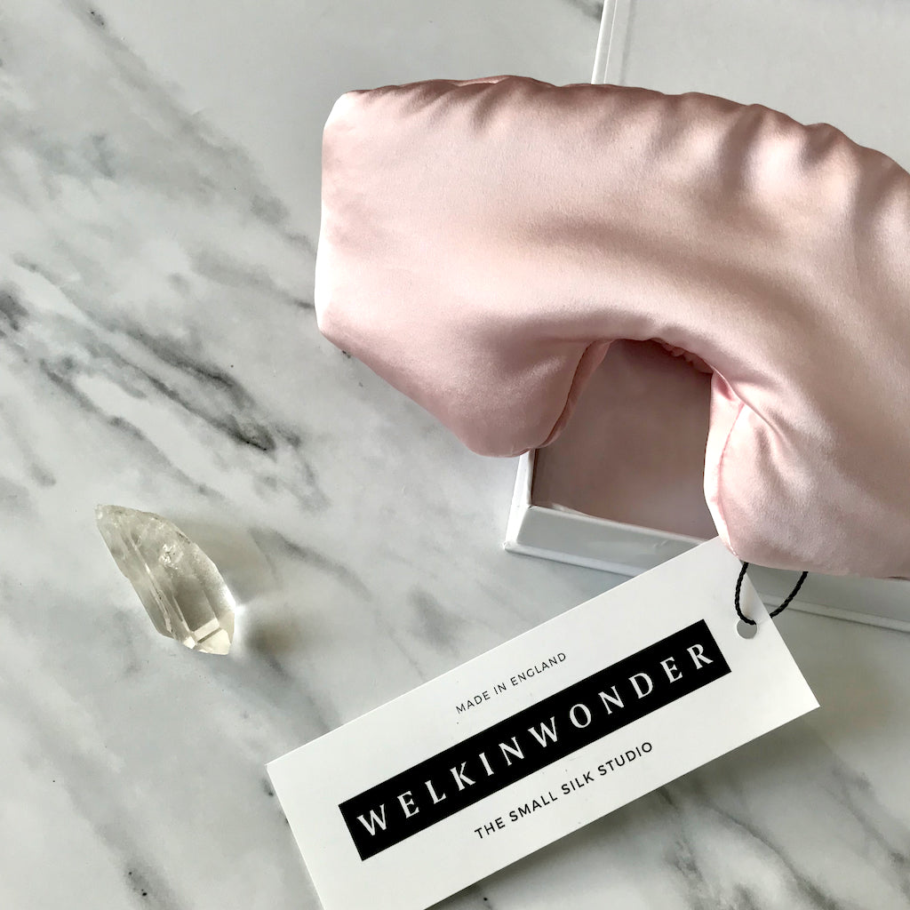 Oversized Silk Eye Mask In Rose Quartz